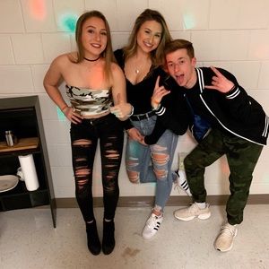 Meet your Posher, Robbie